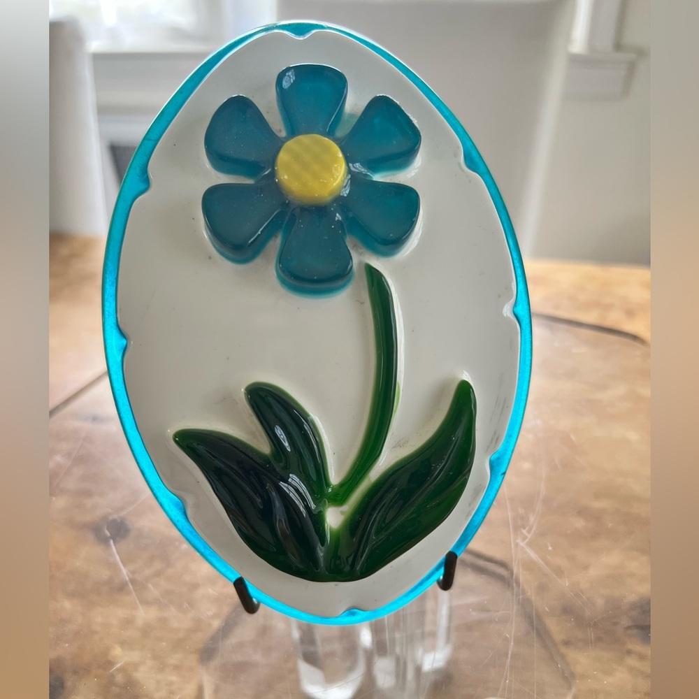MCM New Designs Flower Lucite Acrylic Wall Plaque